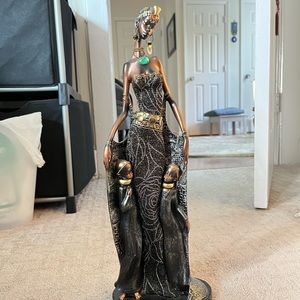 Beautiful African woman sculpture